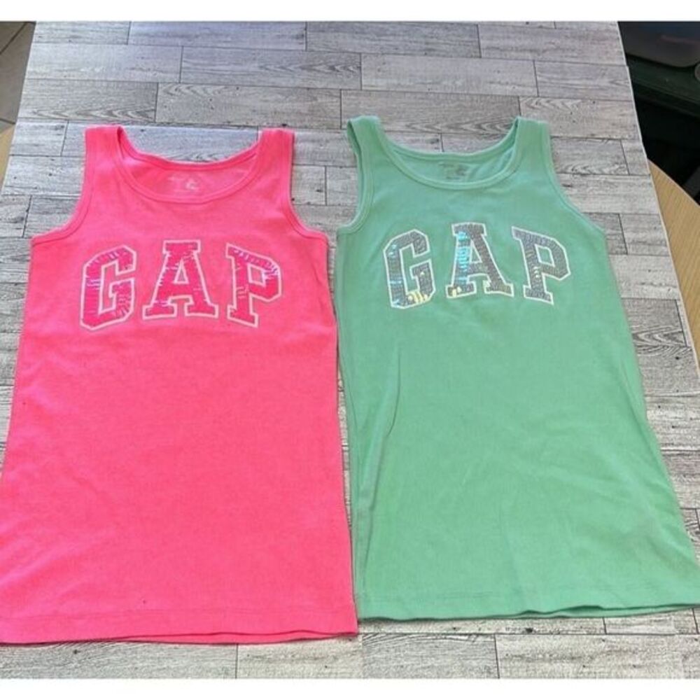 Gap - Picture 3 of 4